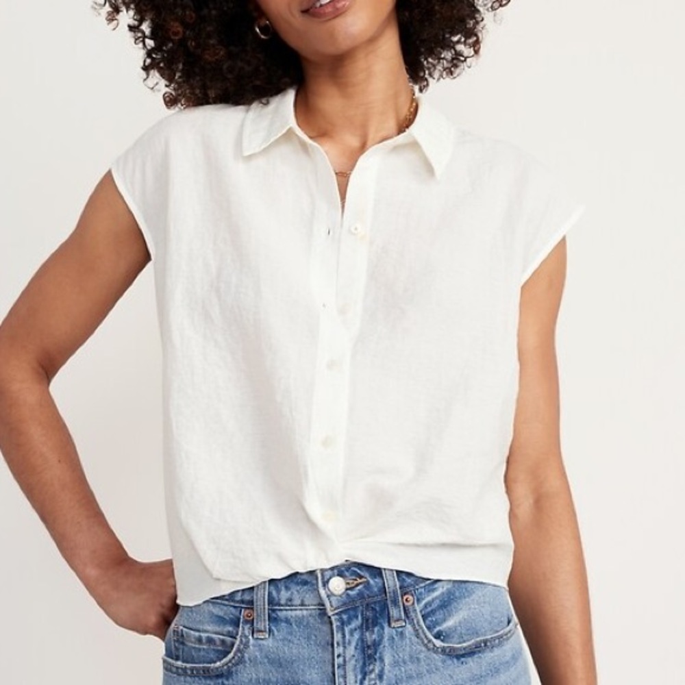 Dolman-Sleeve Twist-Front Cropped Shirt